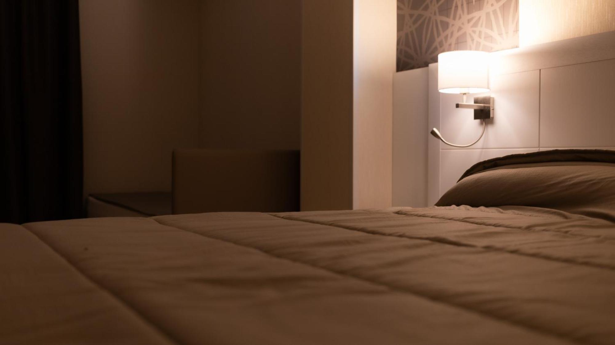 Hotel Donna Crescenza لوكوروتوندو المظهر الخارجي الصورة