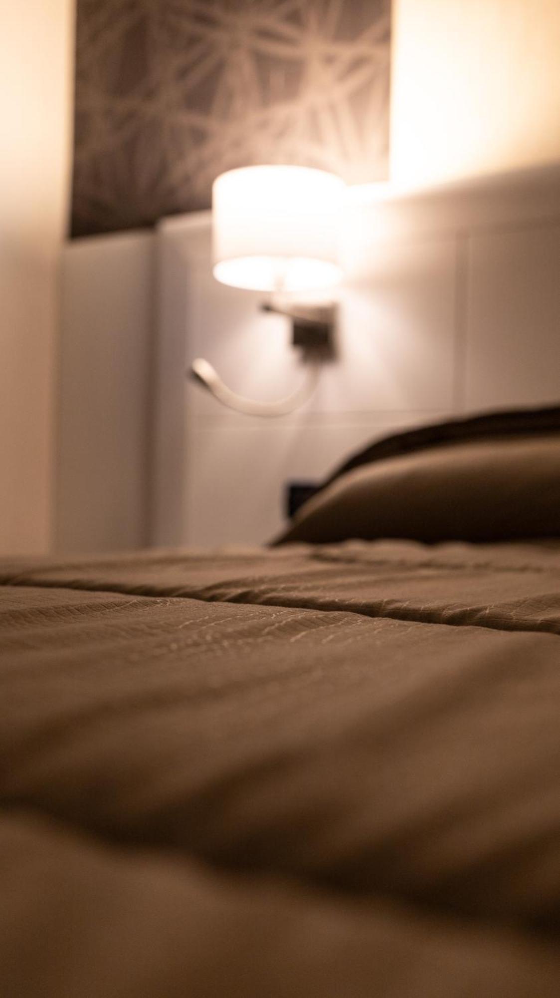 Hotel Donna Crescenza لوكوروتوندو المظهر الخارجي الصورة